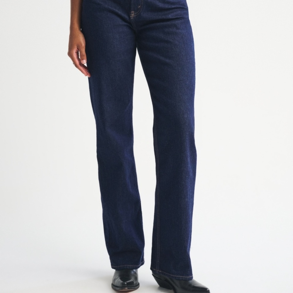 Abercrombie Curve Love High Rise 90s Relaxed Jeans